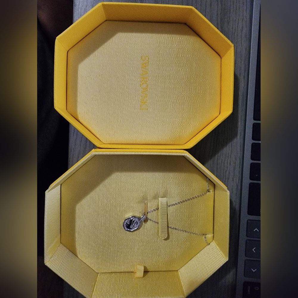 ‼️ON SALE ‼️Authentic Swarovski Necklace - Picture 9 of 9